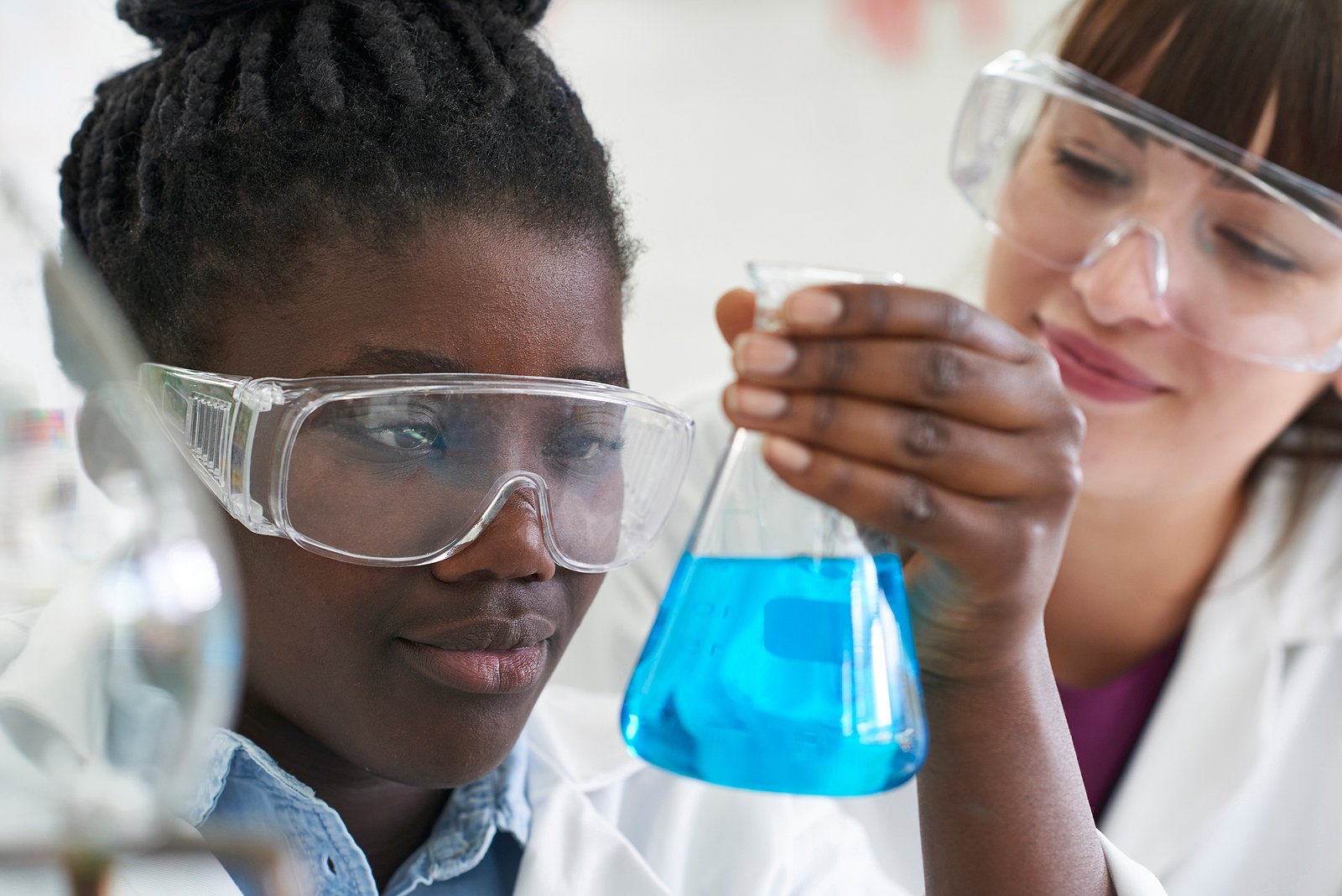 How STEM Education Contributes To Career and College Readiness